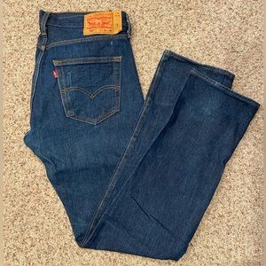 501 Shrink-to-Fit Levi’s